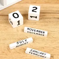 Календарь настольный &laquo;Котики рыбаки&raquo;, 19&times;10&times;10 см, дерево