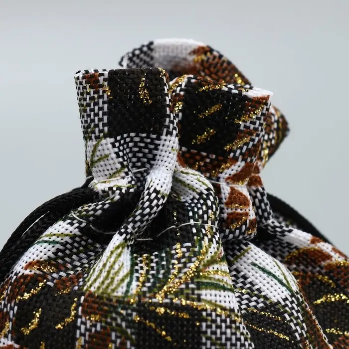 Мешочек подарочный холща &laquo;Шишки&raquo;, 10 х 12 см +/- 1.5 см