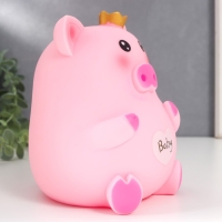 Копилка пластик "Поросюшка в короне" 14,5х14х17 см Копилка пластик "Поросюшка в короне" 14,5х14х17 см