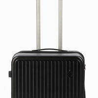 Чемодан 24", PС, 42*27*66, отд на молнии, код замок, 4 колеса, черный