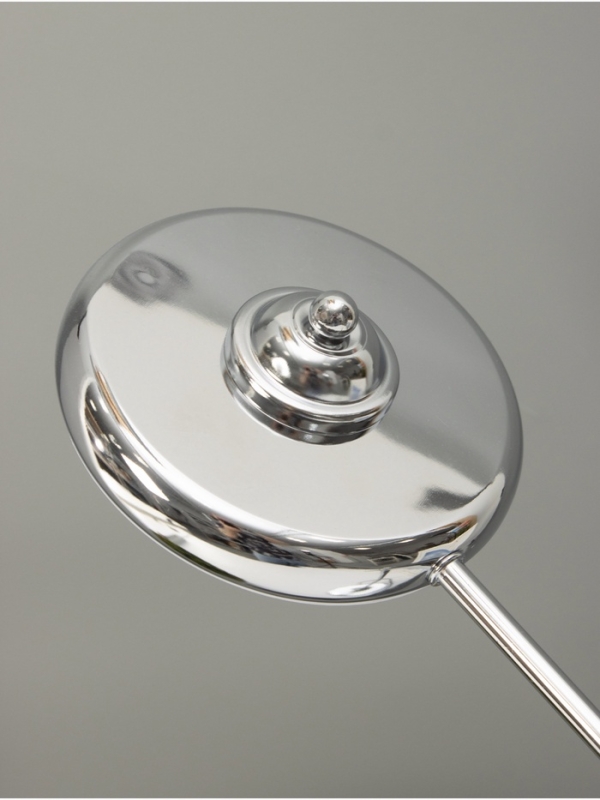 Настольная лампа "Босс" 7Вт LED 3000-6000К 15х28х34см