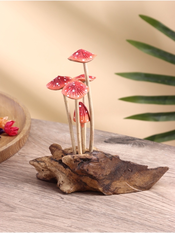 Сувенир "Грибочки" дерево, 12х12х15 см, цв. красный