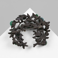 Брошь &laquo;Ветвь агата&raquo;, цвет зелёный в сером металле