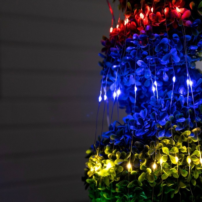 Гирлянда «Конский хвост» 10 нитей по 1 м, серебристая нить, 100 LED, свечение мульти, 2 режима, солнечная батарея Гирлянда «Конский хвост» 10 нитей по 1 м, серебристая нить, 100 LED, свечение мульти, 2 режима, солнечная батарея