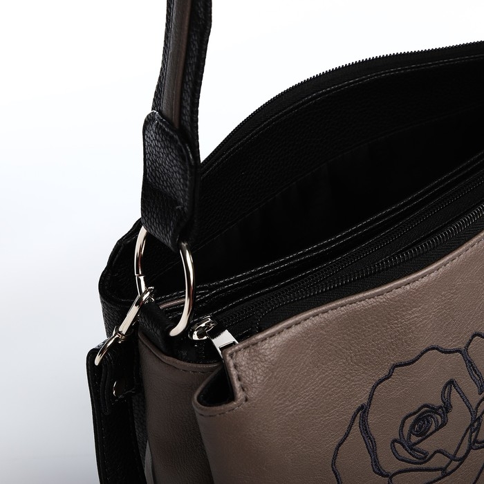 Сумка женская Сумка женская "Золотой Дождь" на молнии, цвет коричневый/чёрный