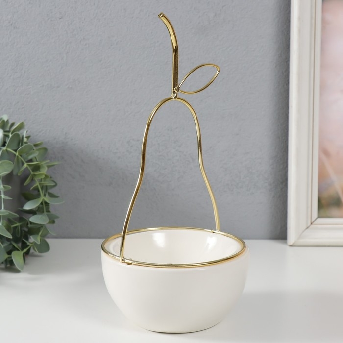 Сувенир керамика, металл подставка Сувенир керамика, металл подставка "Груша" белая с золотом 13х13х25,5 см