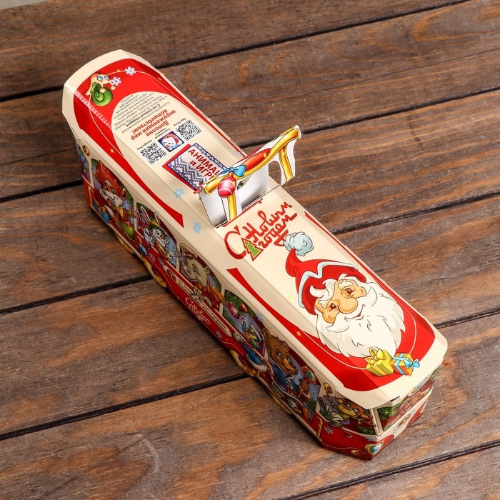 Новый год. Подарочная коробка Новый год. Подарочная коробка "Трамвай красный" , 33 х 9 х 11 см.