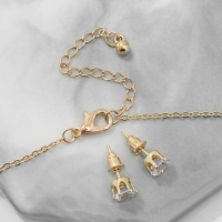 Гарнитур 2 предмета: серьги, кулон &laquo;Зуб&raquo;, цвет бело-розовый в золоте, 40 см