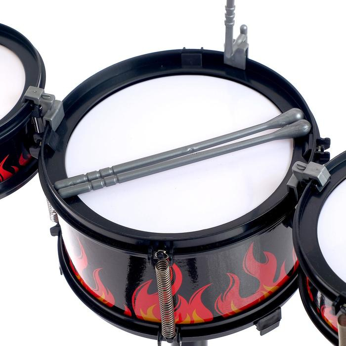 Барабанная установка «Пламя», со стульчиком Барабанная установка «Пламя», со стульчиком