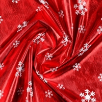 Лоскут для рукоделия &laquo;Белые снежинки&raquo;, красный, 50 &times; 150 см