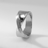 Кольцо металл &laquo;Тренд&raquo; перекрученное мини, цвет серебро размер 16