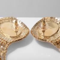 Серьги висячие со стразами «Бурлеск» солнечный блеск, цветные в золоте, 9 см Серьги висячие со стразами «Бурлеск» солнечный блеск, цветные в золоте, 9 см