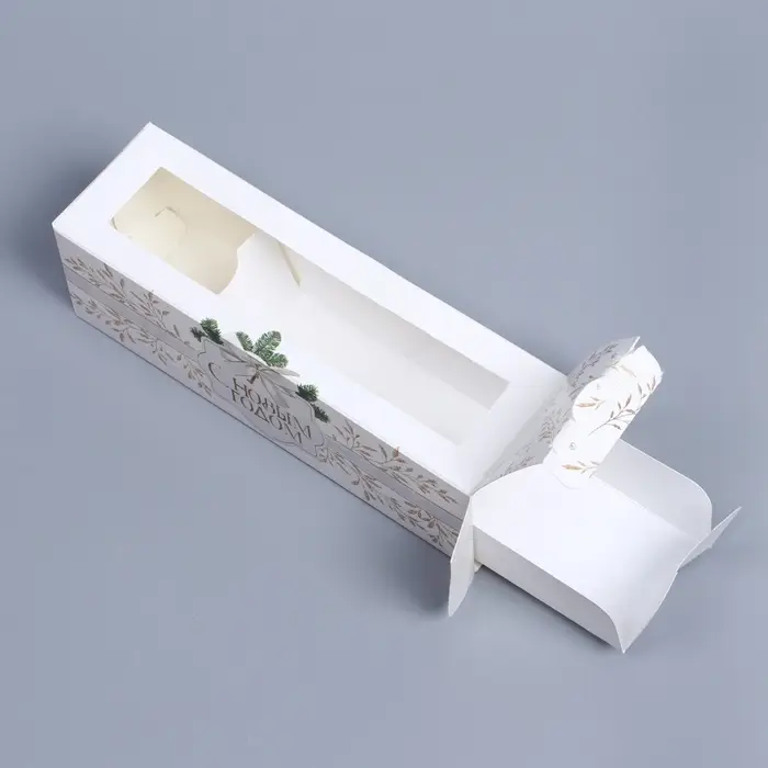 Коробка для макарун &laquo;Новогоднее золото&raquo; 18&times;5.5&times;5.5 см