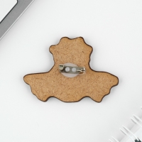 Подарочный набор: блокнот, карандаши (2 шт) и значок «Юному герою» Подарочный набор: блокнот, карандаши (2 шт) и значок «Юному герою»