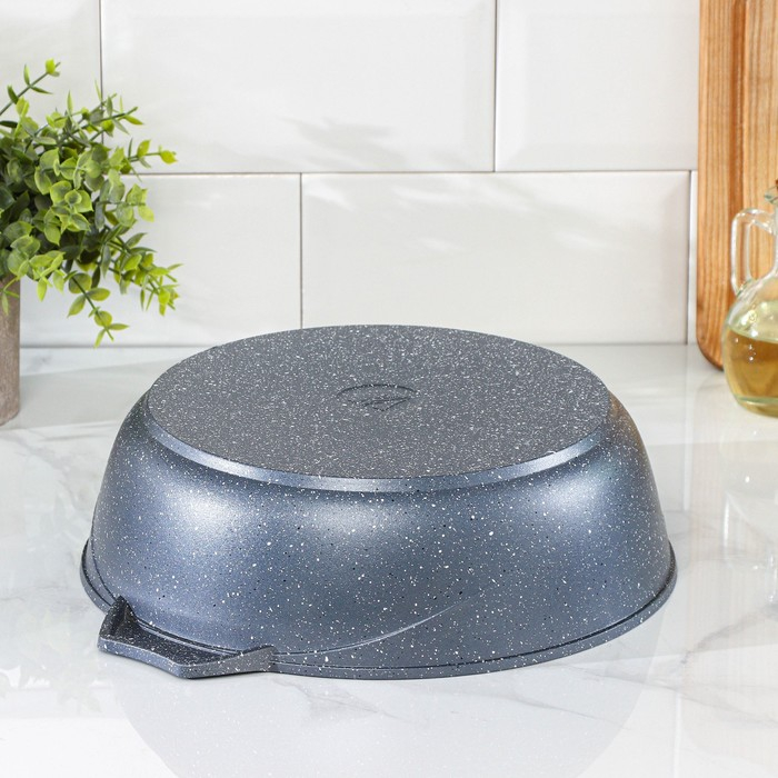 Жаровня &laquo;Гранит&raquo;, 3 л, d=26 см, h=8 см, антипригарное покрытие, стеклянная крышка, цвет серый