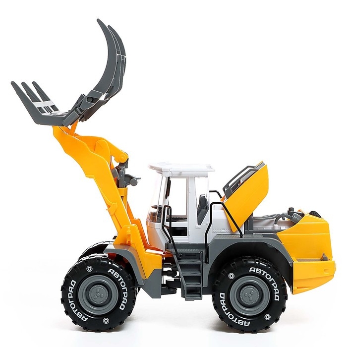 Трактор инерционный &laquo;Фермер&raquo;, подвижные детали