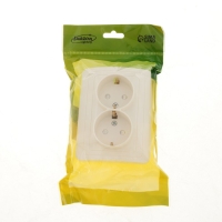 Розетка двухместная со шторкой Luazon Lighting "Орион", 16 А, скрытая, с з/к, белая