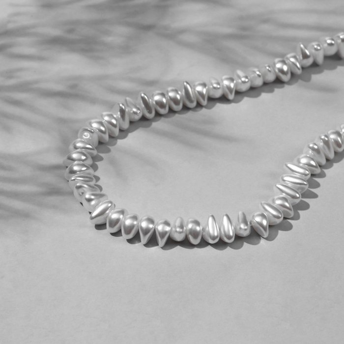 Бусины пластиковые на нити &laquo;Жемчуг&raquo; 8&times;6 мм, (набор 190 шт.), цвет белый