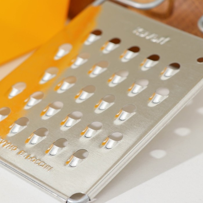 Тёрка плоская с контейнером &laquo;Овощная&raquo;, цвет МИКС