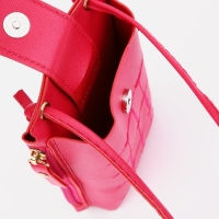 Сумка детская на магните, длинный ремень, цвет малиновый Сумка детская на магните, длинный ремень, цвет малиновый