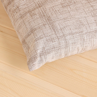 Подушка из стружки можжевельника, 34&times;23см