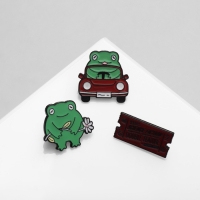 Набор значков (3 шт.) &laquo;Лягушачья романтика&raquo;, цветной в чёрном металле