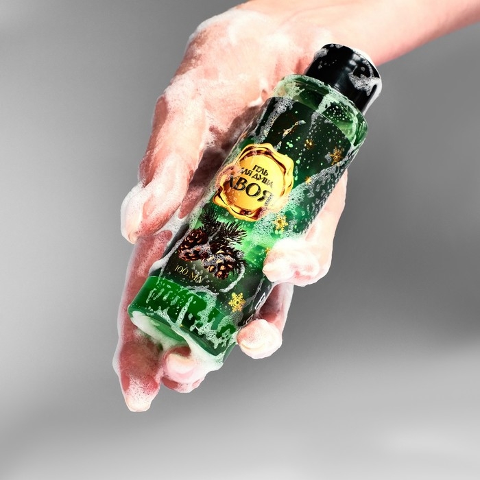 Новогодний подарочный набор косметики &laquo;Новый год у ворот&raquo; для душа и ванны, зеленая серия