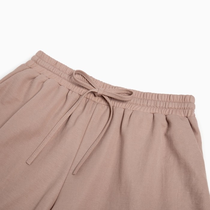 Костюм женский (футболка, шорты) MINAKU: Casual collection цвет бежевый, размер 54 Костюм женский (футболка, шорты) MINAKU: Casual collection цвет бежевый, размер 54