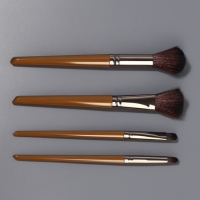 Набор кистей д/макияж 4 предмета 15,5(±1)см нейлон/пластик карт подложка/PVC-коробка QF Набор кистей д/макияж 4 предмета 15,5(±1)см нейлон/пластик карт подложка/PVC-коробка QF