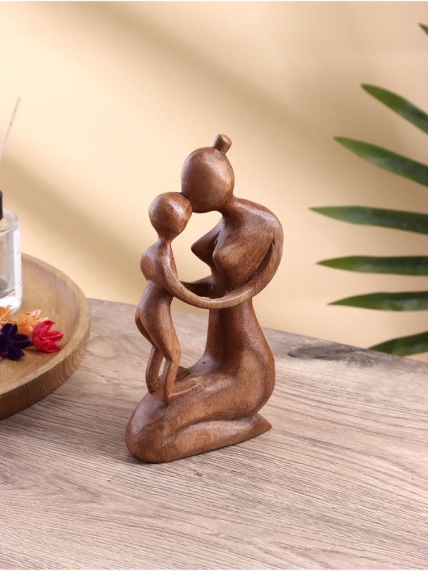 Сувенир "Мать и ребенок" дерево суар, 12х5х20 см