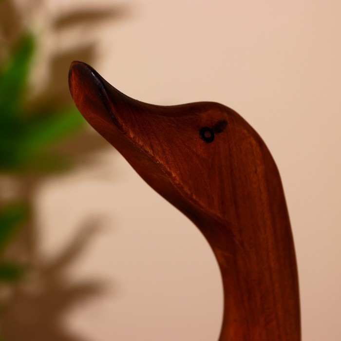 Сувенир "Утка-британка" дерево 45 см