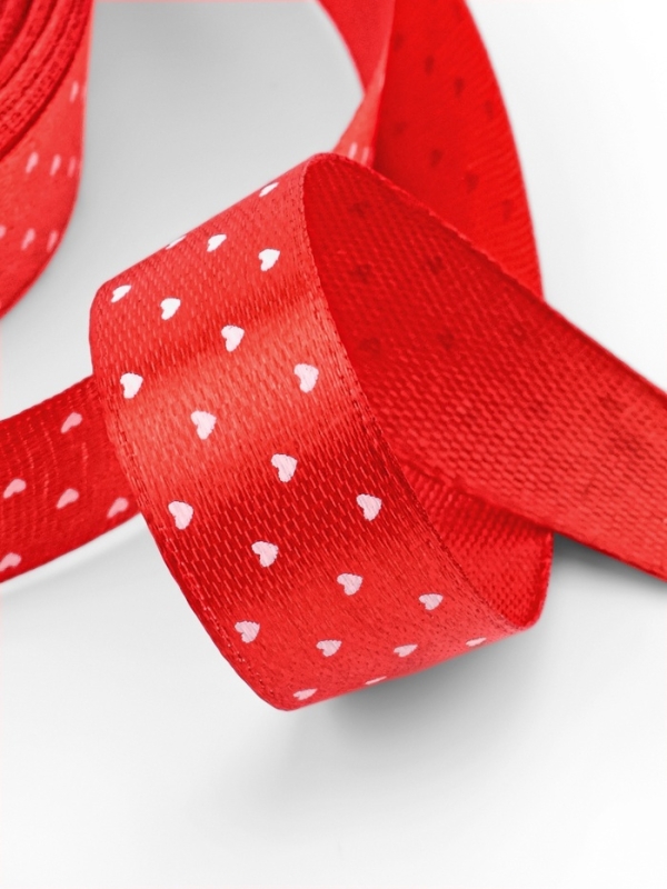 Лента атласная &laquo;Сердечки&raquo;, 15 мм, 23&plusmn;1 м, красная №026