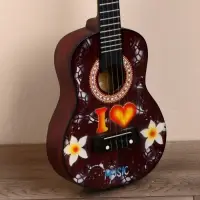 Сувенирный музыкальный инструмент гитара-укулеле "Цветы" 55х20х6 см