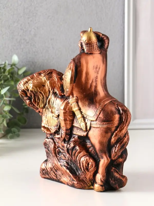 Фигура гипс &laquo;Богатырь на коне&raquo;, 25&times;19&times;11 см