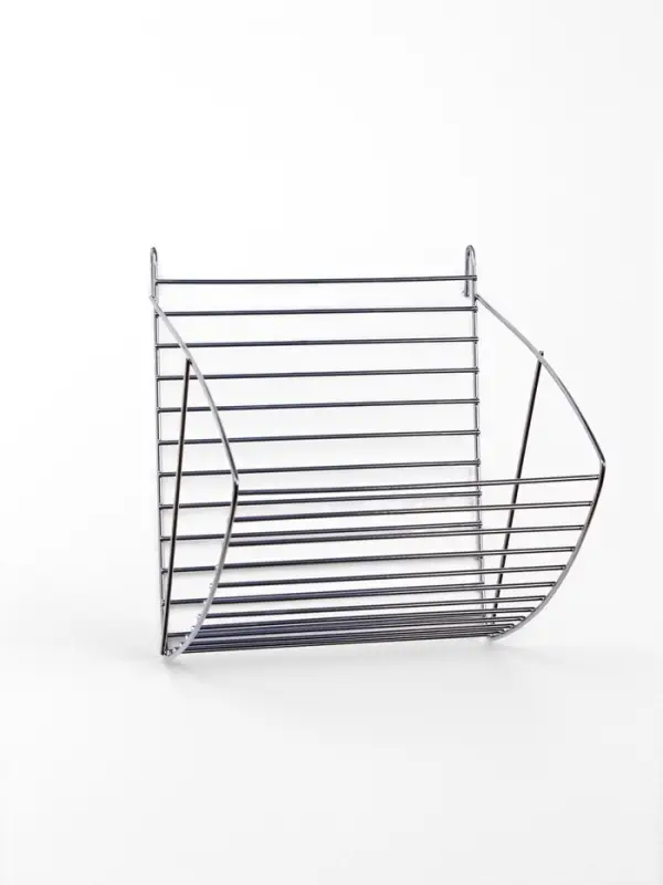 Кормушка для сена металлическая, 17 х 14 х 16 см, серебристая