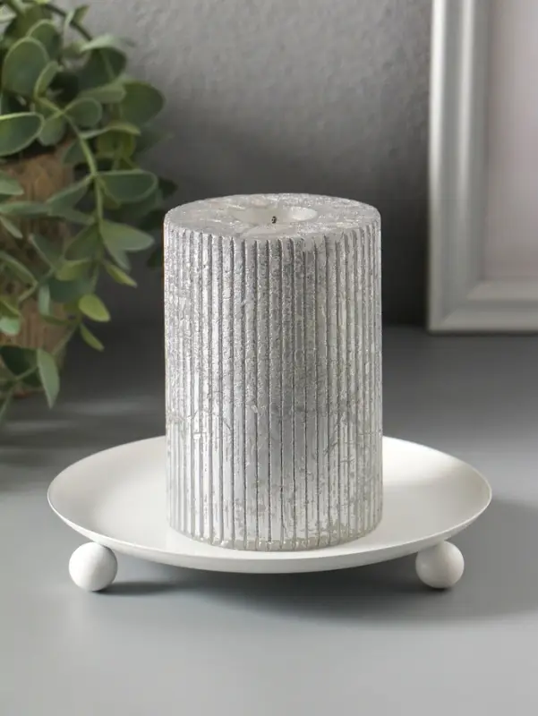 Подсвечник "Чашка на шариках" 14 см, белый