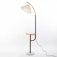 Торшер Regina 1х40Вт Е27 черный/золото 28х28х165см Торшер Regina 1х40Вт Е27 черный/золото 28х28х165см