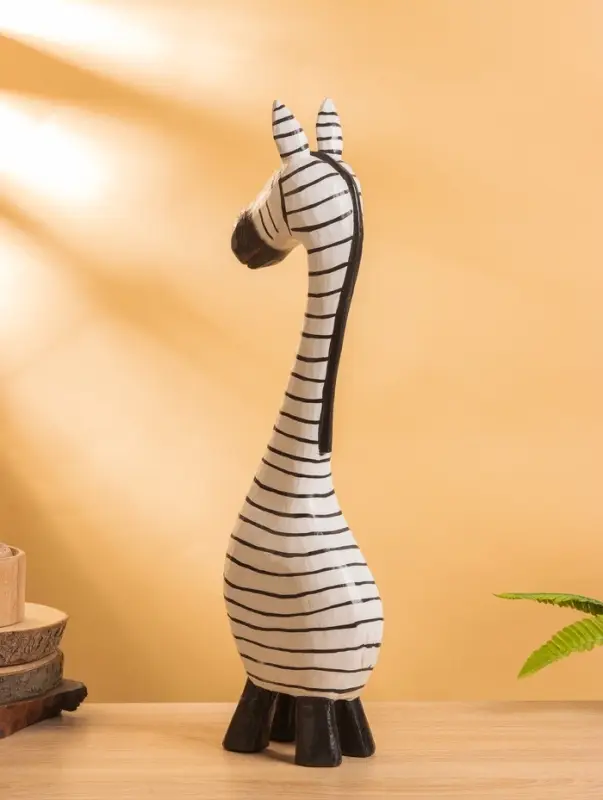 Сувенир "Зебра" дерево 13х7х50 см, цв. чёрно-белый