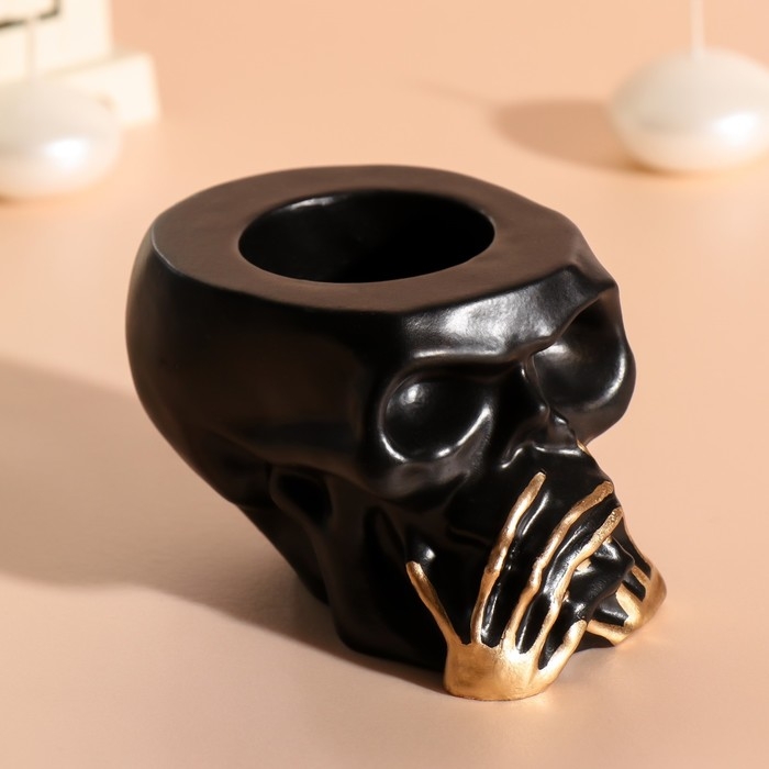 Подсвечник Подсвечник "Череп Безмолвие" 7*10см черный с золотыми пальцами