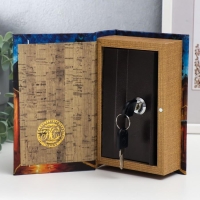 Сейф-книга дерево под шёлк "Улицы ночного города" 17х11х5 см Сейф-книга дерево под шёлк "Улицы ночного города" 17х11х5 см