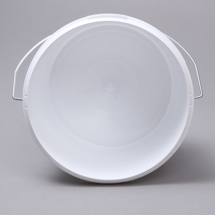 Бак-ведро пищевой, 5,7 л, с крышкой, белый Бак-ведро пищевой, 5,7 л, с крышкой, белый