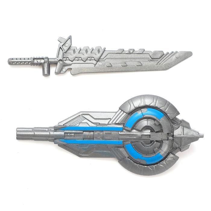 Робот &laquo;Автобот&raquo;, с оружием, трансформируется