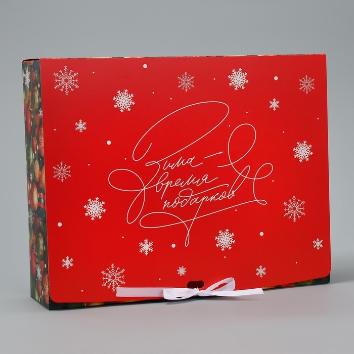 Коробка подарочная новогодняя складная &laquo;Новогодние игрушки&raquo;, 31 х 24.5 х 8 см, Новый год