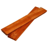 Напольное покрытие из тикового дерева марки C Jumbo, террасная доска 1,6х12.5х70 см Напольное покрытие из тикового дерева марки C Jumbo, террасная доска 1,6х12.5х70 см