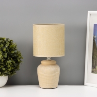 Настольная лампа "Катрина" Е14 40вт бежевый 13х13х27 см Настольная лампа "Катрина" Е14 40вт бежевый 13х13х27 см