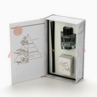 Диффузор ароматический палочки, ароматизатор для дома для дома 50 мл. и машины 10 мл. &laquo;Аромадиффузор: Be happy&raquo;, аромат лаванда.