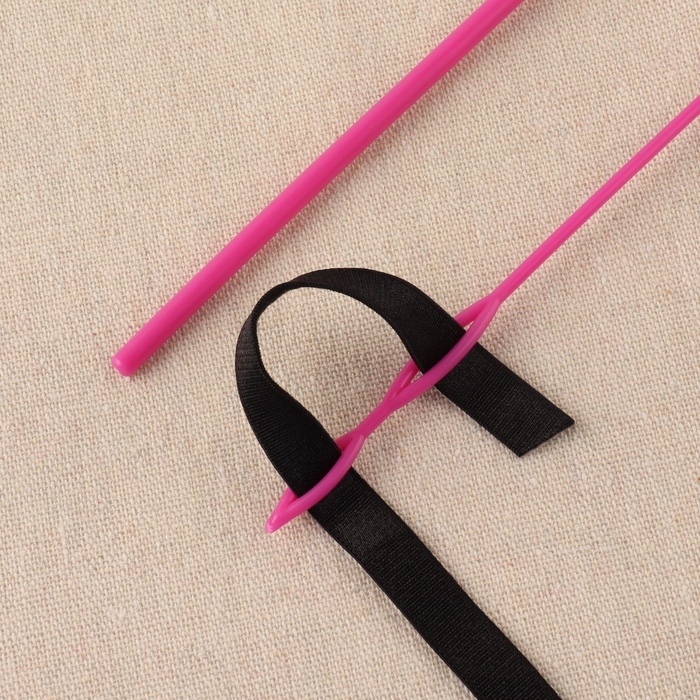 Спица гибкая для продевания резинки / тесьмы / шнура, 58 см, цвет розовый Спица гибкая для продевания резинки / тесьмы / шнура, 58 см, цвет розовый