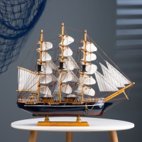 Корабль сувенирный большой &laquo;Трёхмачтовый&raquo;, борта светлое дерево, паруса белые, 59 х 10 х 49 см