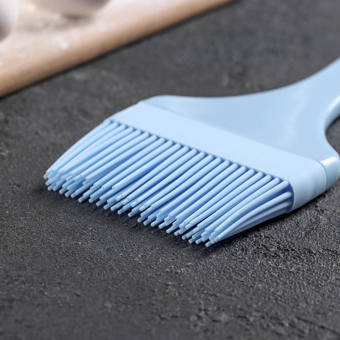 Кисть Доляна &laquo;Профи&raquo;, силикон, 21,5&times;8&times;1 см, цвет бирюзовый