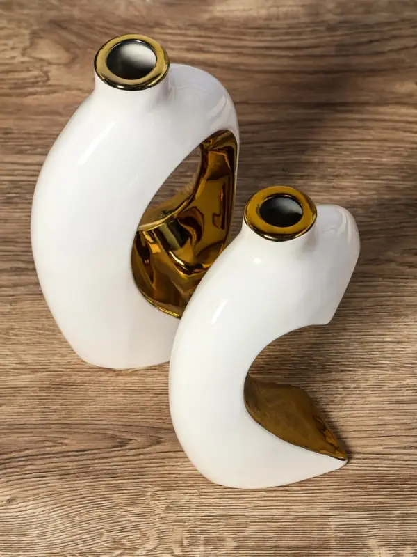 Ваза керамика настольная "Лари" (набор 2 шт) h=26х23, d=4 см, белый